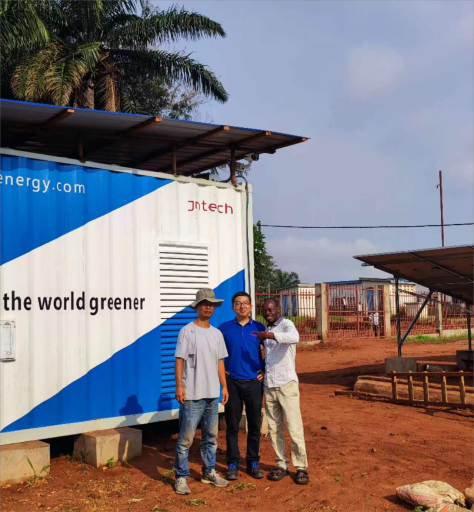 コンゴにおけるディーゼル太陽エネルギー貯蔵マイクログリッド システム
